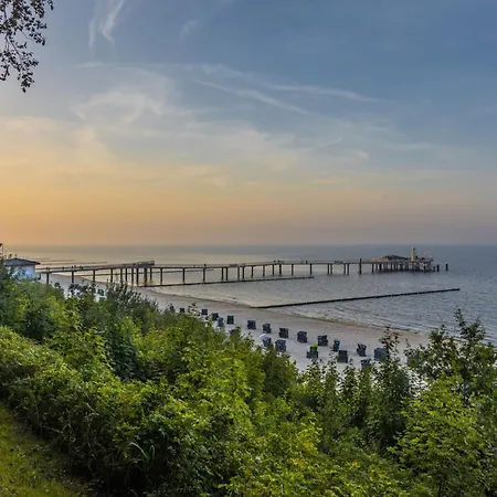 Am Kuestenwald Eg *